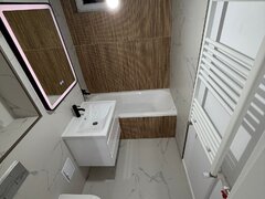 Rotunda, chiar la parcul IOR